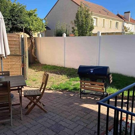 Appartement Duplex : Le Cosy Montgeron Exteriör bild